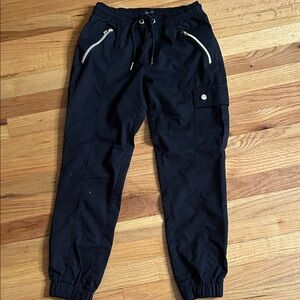 Jaanuu Black Jogger Scrub Pants with Zipper Pockets